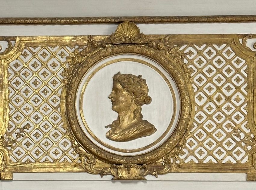 boiserie après restauration de dorure